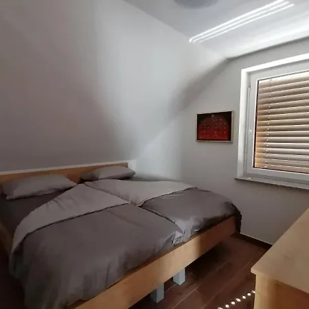 Blatnikov Hram Pensjonat Dvor